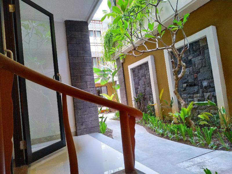 Swiss-Belinn Seminyak Exterior photo